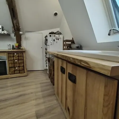 Apartment Coeur De Ville, Artistique Laon